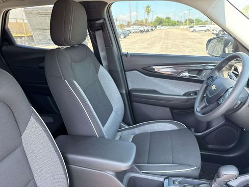 New 2026 Chevrolet TrailBlazer LS w/ LS Convenience Package image 9