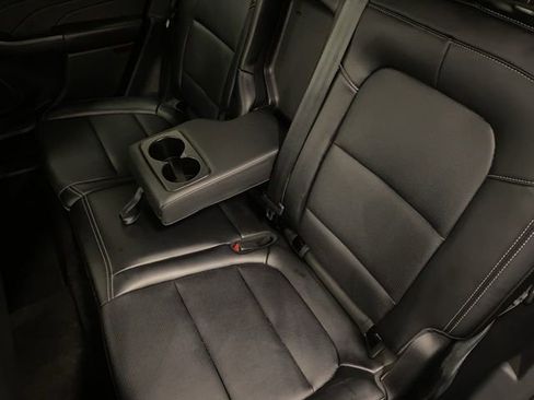 Used 2025 Ford Escape Platinum AWD/4WD image 23