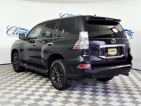 Used 2022 Lexus GX 460 Premium w/ Premium Plus Package image 2