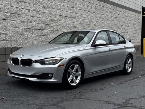 Used 2015 BMW 328i Sedan image 1