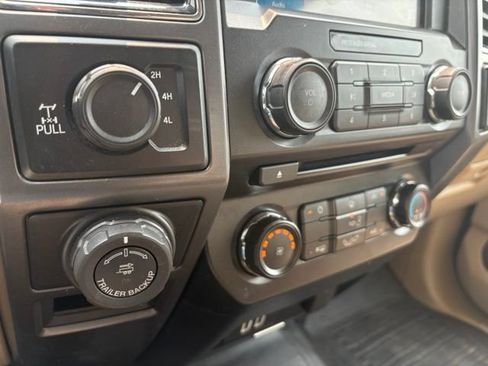 Used 2018 Ford F150 XLT w/ Equipment Group 301A Mid AWD/4WD image 29