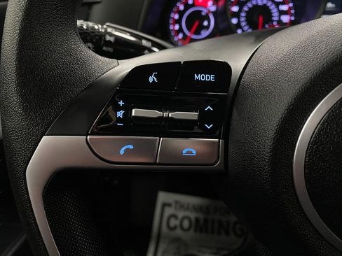 Certified 2023 Hyundai Elantra SEL w/ Preferred Accessory Package image 16