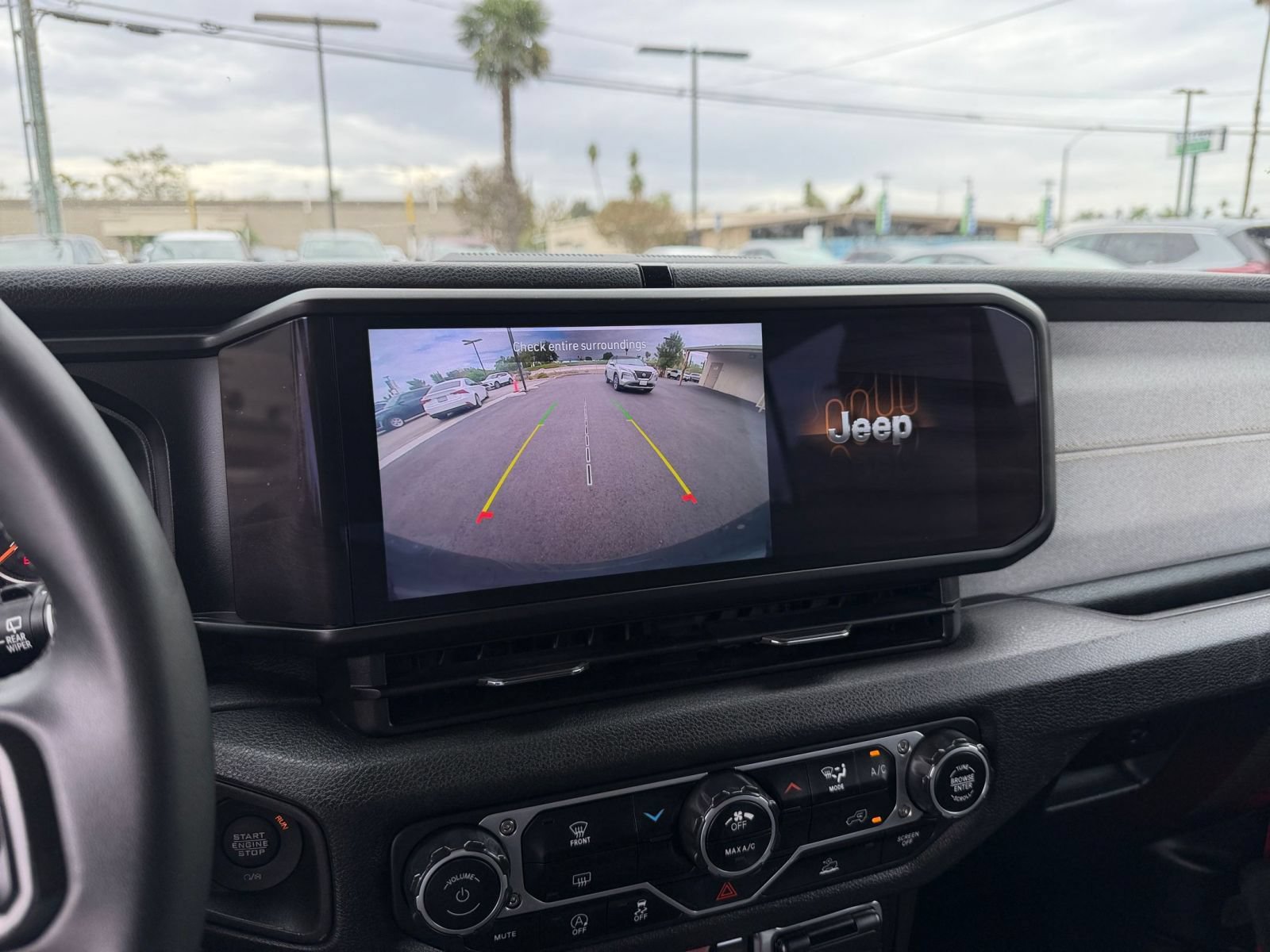 Used 2025 Jeep Wrangler Unlimited Sport AWD/4WD image 22