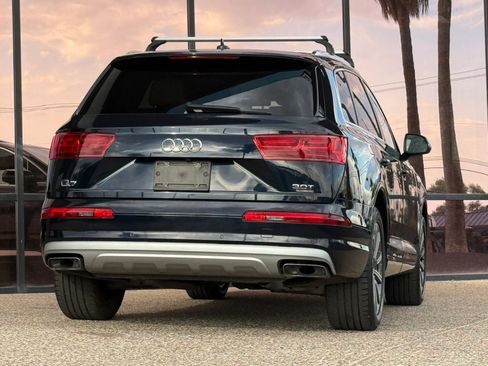 Used 2017 Audi Q7 3.0T Premium Plus w/ Premium Plus Package AWD/4WD image 11