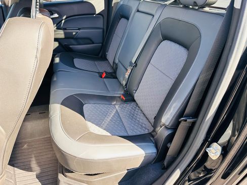 Used 2019 Chevrolet Colorado Z71 image 30