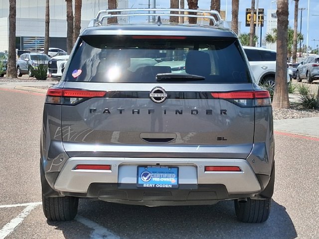 Used 2023 Nissan Pathfinder SL w/ Black Appearance Package FWD image 5
