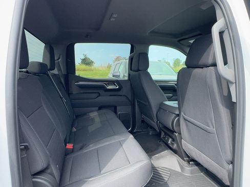 Certified 2024 Chevrolet Silverado 1500 LT AWD/4WD image 10