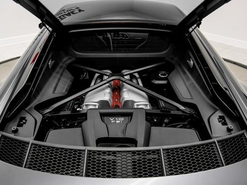 Used 2018 Audi R8 V10 AWD/4WD image 51