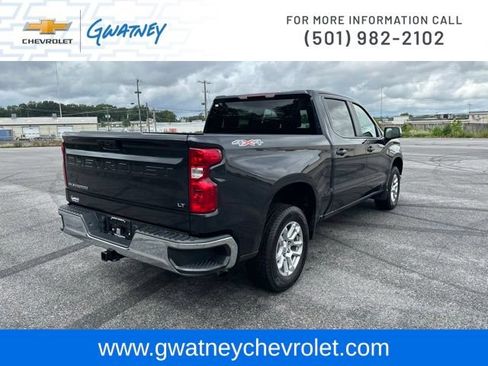 Used 2023 Chevrolet Silverado 1500 LT AWD/4WD image 5