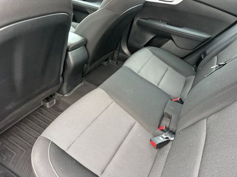Used 2024 Kia Forte LXS image 11