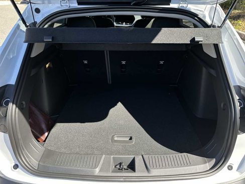 New 2026 Chevrolet Trax ACTIV w/ Sunroof Package FWD image 26
