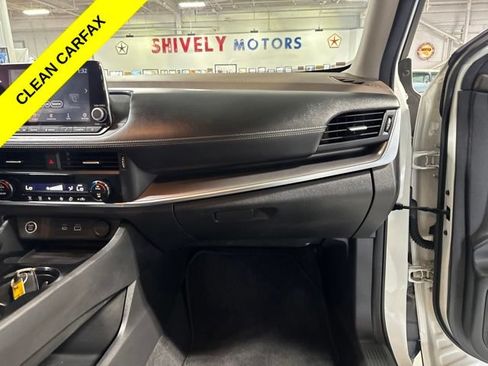 Used 2023 Nissan Rogue SV AWD/4WD image 44