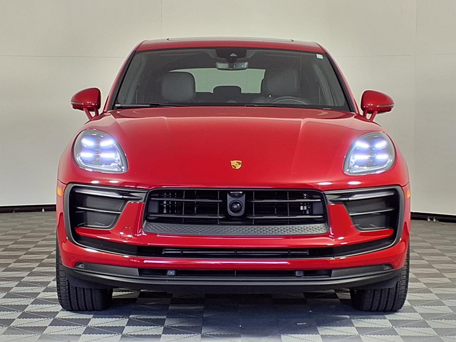 Used 2024 Porsche Macan Turbo AWD/4WD image 2