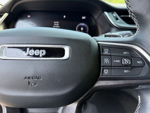 Certified 2021 Jeep Grand Cherokee L Limited image 26