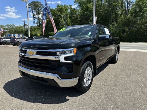 Used 2025 Chevrolet Silverado 1500 LT RWD image 12
