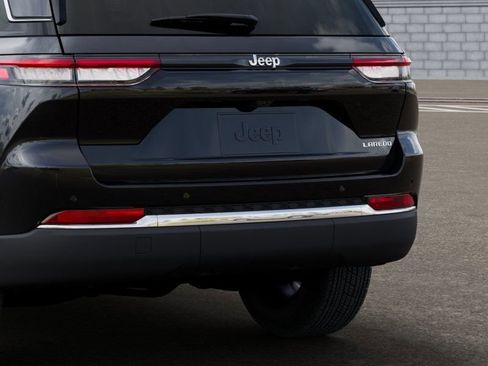 New 2026 Jeep Grand Cherokee Laredo X image 13