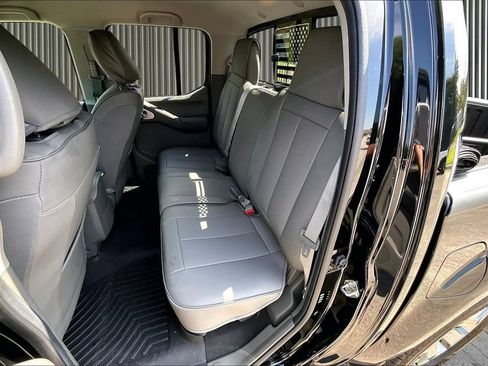 Used 2020 Nissan Frontier SV AWD/4WD image 28