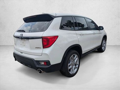 Used 2024 Honda Passport EX-L image 5