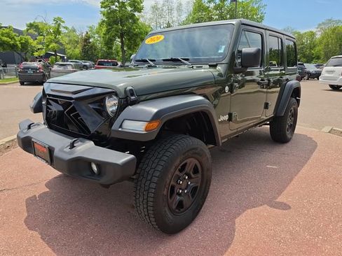 Used 2020 Jeep Wrangler Unlimited Sport AWD/4WD image 2