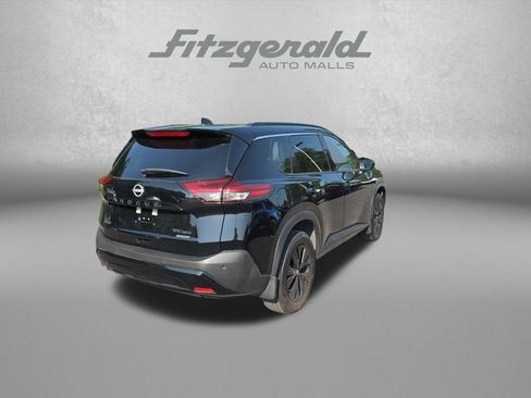 Used 2023 Nissan Rogue SV w/ SV Premium B Package AWD/4WD image 7