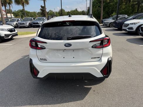 Used 2026 Subaru Crosstrek 2.5i Premium AWD/4WD image 6