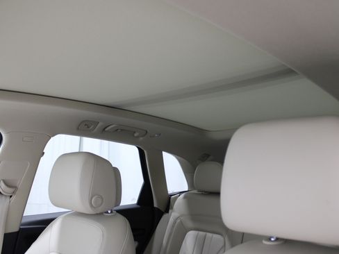 Used 2018 Audi Q5 2.0T Premium Plus w/ Premium Plus Package image 25