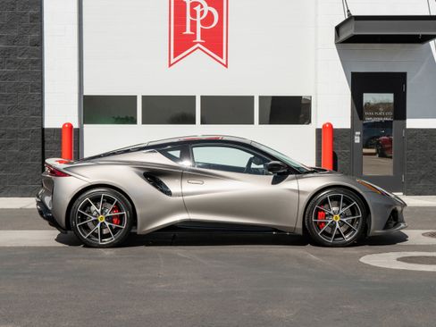 Used 2024 Lotus Emira First Edition image 34