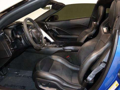 Used 2016 Chevrolet Corvette Stingray Coupe w/ Carbon Flash Badge Package image 37