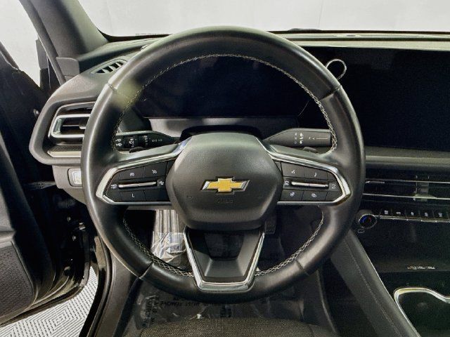 Used 2024 Chevrolet Traverse LT AWD/4WD image 12
