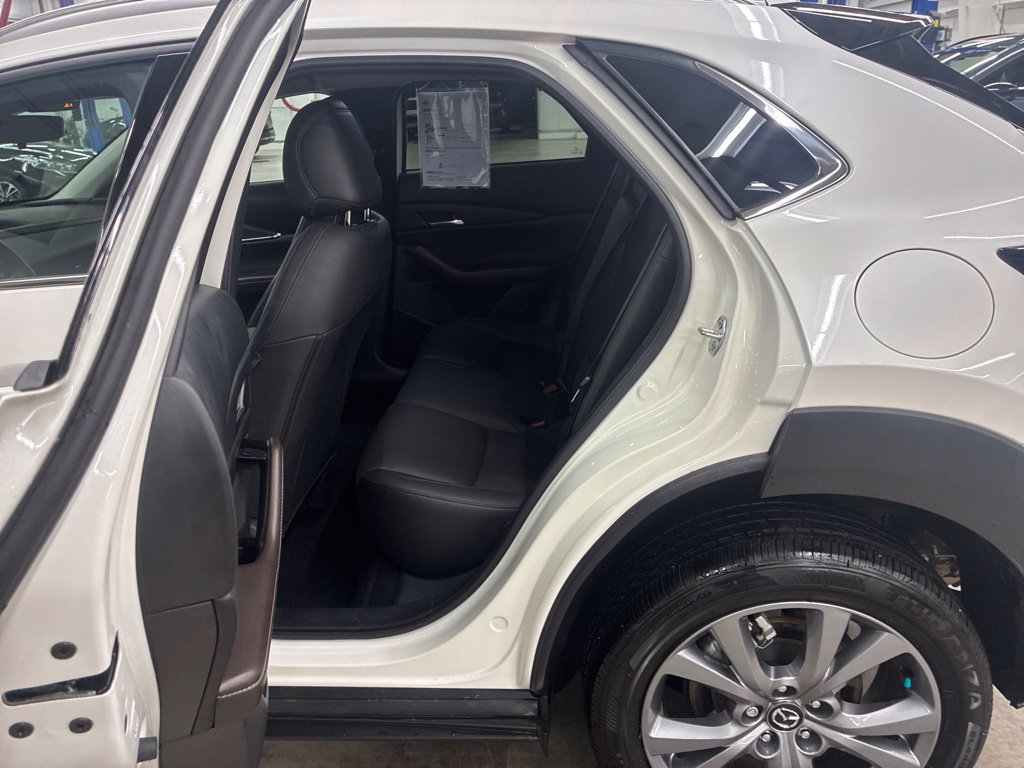 Certified 2025 MAZDA CX-30 AWD 2.5 S w/ Premium Package image 6