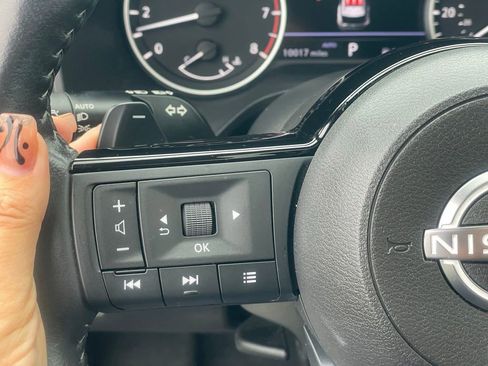 Certified 2023 Nissan Rogue SV w/ SV Premium B Package image 17