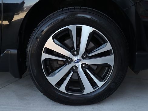 Used 2018 Subaru Outback 3.6R Limited image 30