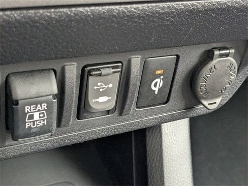 Used 2019 Toyota Tacoma TRD Off-Road image 22