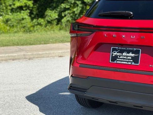 Certified 2025 Lexus NX 350 AWD w/ Accessory Package (Z2) image 14