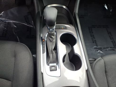 Used 2025 Chevrolet Malibu LT FWD image 13