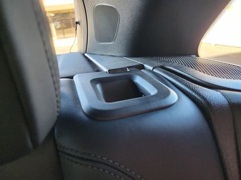 Used 2022 Porsche Macan image 80