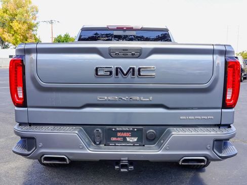 Used 2019 GMC Sierra 1500 Denali w/ Technology Package RWD image 12