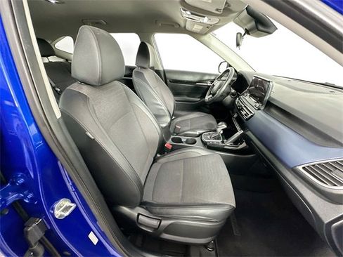 Used 2022 Kia Seltos Nightfall Edition image 29