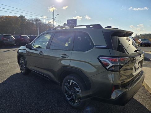 New 2025 Subaru Forester Limited image 7