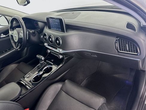 Used 2018 Kia Stinger image 28