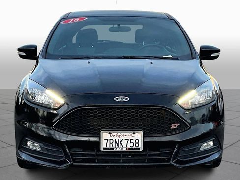 Used 2016 Ford Focus ST image 4