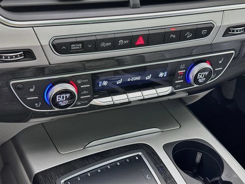 Used 2018 Audi Q7 2.0T Premium Plus AWD/4WD image 17