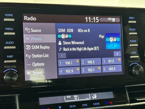 Certified 2024 Toyota Sienna LE image 19