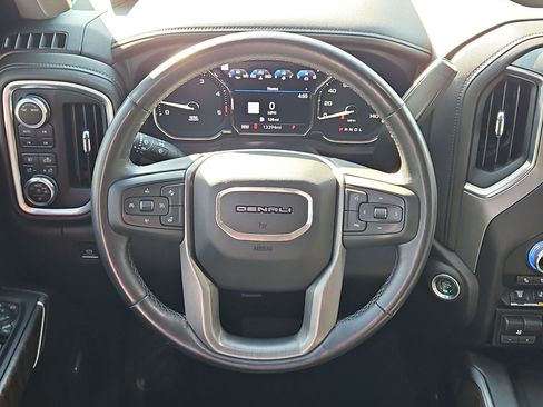 Certified 2022 GMC Sierra 3500 Denali w/ Denali Ultimate Package AWD/4WD image 16