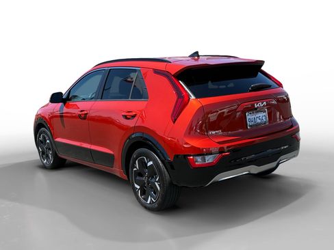 Used 2023 Kia Niro Wind FWD image 3