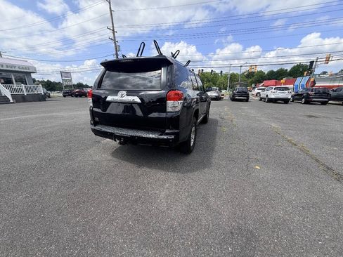 Used 2010 Toyota 4Runner Limited AWD/4WD image 21