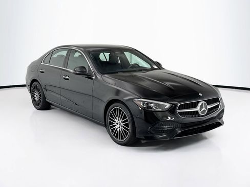 Used 2025 Mercedes-Benz C 300 Sedan image 3