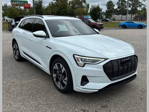 Used 2019 Audi e-tron Premium Plus AWD/4WD image 1