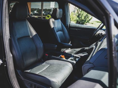 Used 2023 Honda Odyssey Sport image 14