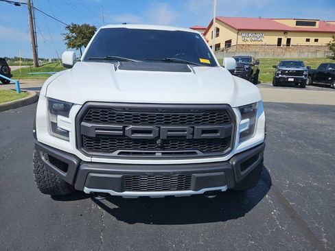 Used 2017 Ford F150 Raptor w/ Equipment Group 802A Luxury AWD/4WD image 4